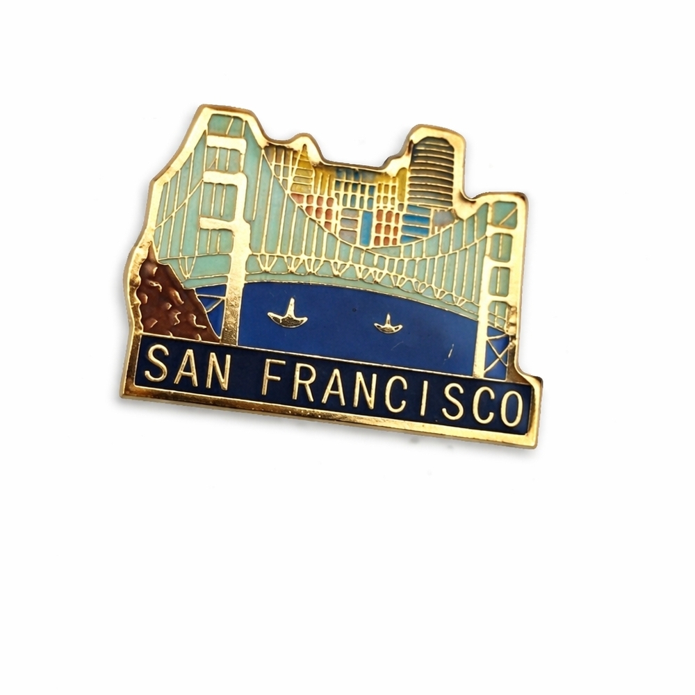 SAN FRANCISCO GOLDEN GATE‎ BRIDGE TRAVEL PIN